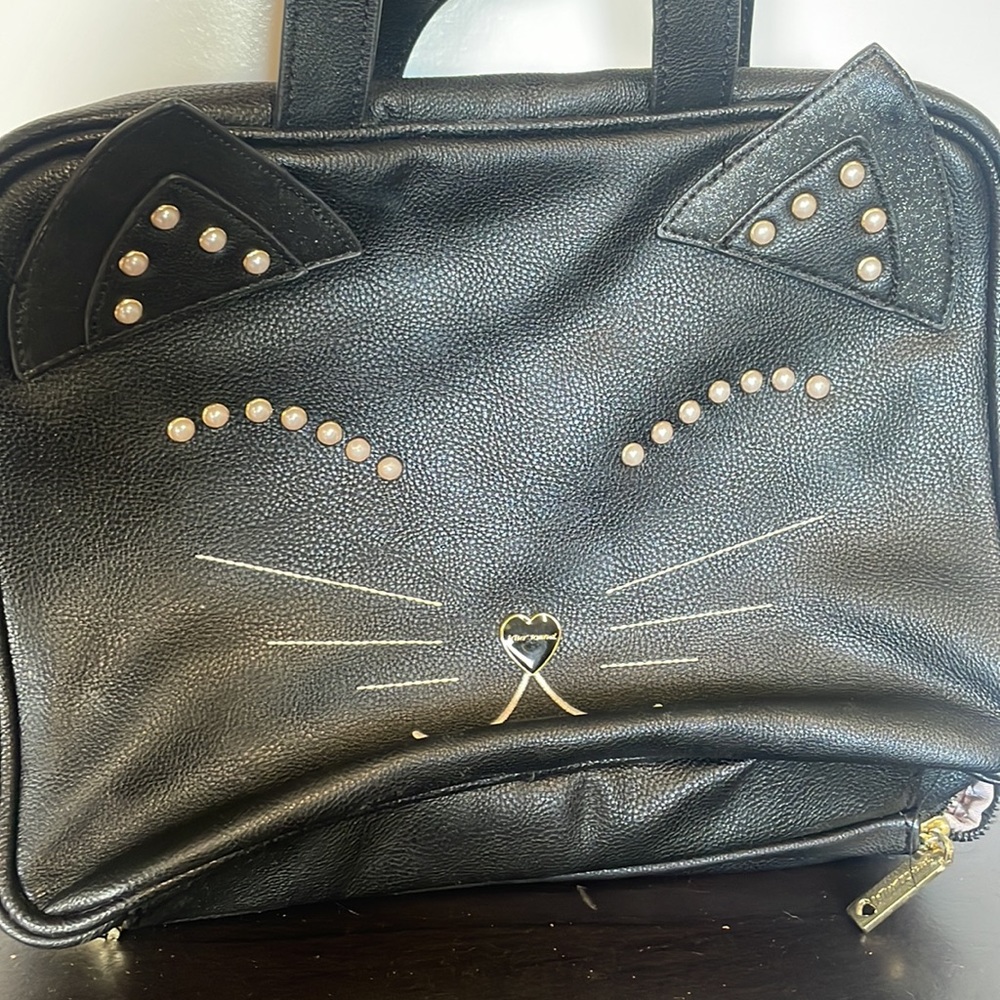 Betsey Johnson’s cosmetic bag. Perfect for travel. Halloween.  Cat lover